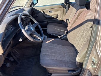 BMW E28 520i '87 - 6