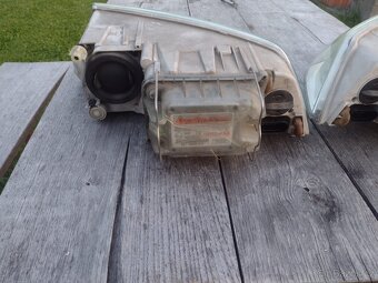 Xenony Škoda Octavia II. - 6