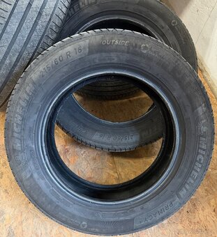 Prodám pneu Michelin 215/60r16 - 6