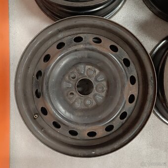 Ocelové disky Toyota Avensis 6Jx15'' , 5x100, ET39 - 6