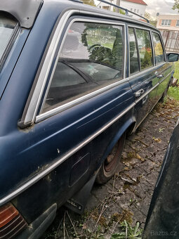 Mercedes S123 300D - 6