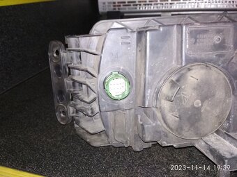 Přední světlomety Iveco HI WAY- Cargo E6 - 6