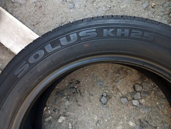 Použité/Celoroční letní pneumatiky Kumho 205/55 R17 91V - 6