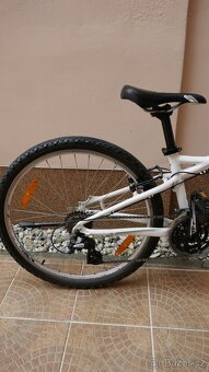 HORSKÉ KOLO SPECIALIZED MYKA - 6