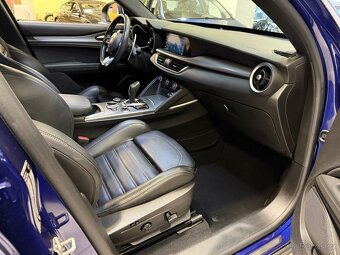 Alfa Romeo Stelvio 2.2 210 HP Veloce 8AT Q4 - 6