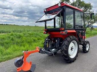 Japonský traktor KUBOTA GL 21 Diesel 3 válec, 21HP - 6