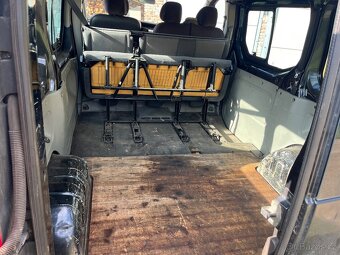Renault Trafic 2,0 DCi 6 míst - 6