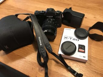 Fujifilm X-T20 s objektivem 18-55 mm a příslušenstvím - 6