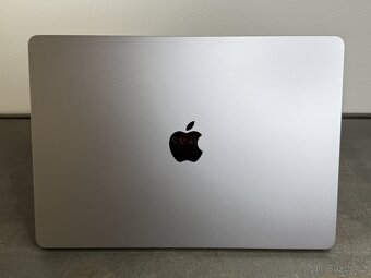 MacBook Air 15'' 2023 / M2 / 8GB / 512GB SSD / Space Gray - 6