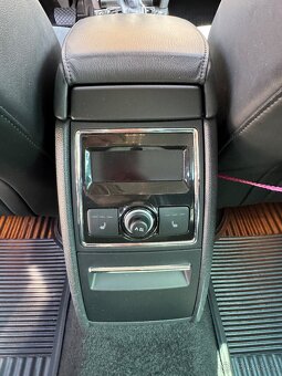 Skoda superb combi - 6