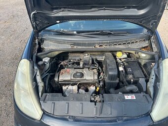 Citroen C3 Pluriel 1,4i BN 54KW KFV prodám díly - 6