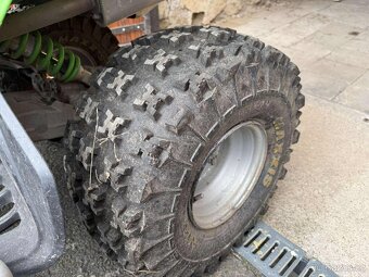 Kawasaki KFX 700 - 6