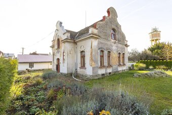 Prodej výjimečného domu v secesním stylu v okrese Chrudim - 6