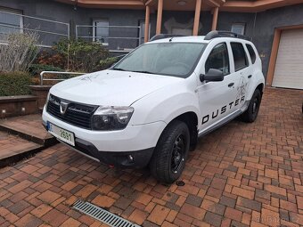Dacia Duster 1.6 16V 4x4 - 6