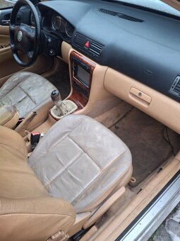 Škoda Octavia 1.8T L&K - 6