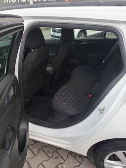 Opel Astra kombi 1.6 nafta ,, odpočet " - 6