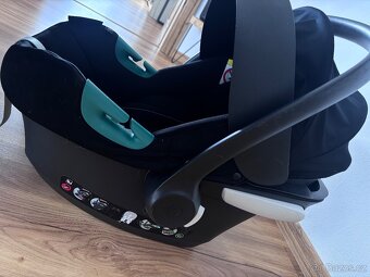 CYBEX Dětská autosedačka Aton B2-i-Size + Base One - 6