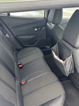 Peugeot 2008 GT 1.2 benzin - 6