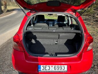 Toyota Yaris 1,0 VVT-i 51 KW r.v. 2008 . - 6