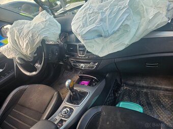Renault Laguna 1.5 nafta po nehodě - 6