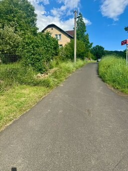 Stavební pozemek 601 m² s projektem dvoupodlažního RD - 6