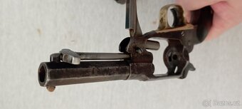Remington New Model Police revolver v cal 36 - 6