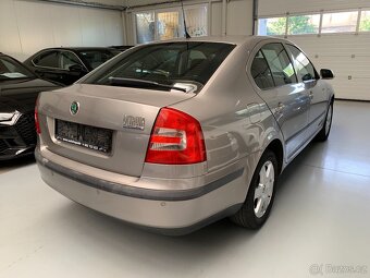 Škoda Octavia 1.6 FSI AUT Elegance r.v.2006 - 6