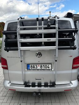 VOLKSWAGEN TRANSPORTER (T5) OBYTNÝ - 6