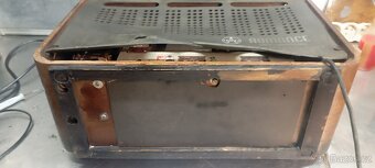 Staré rádio Tesla romance - 6