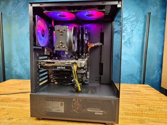 Intel i3 8350K, 16GB, 500GB SSD + 1TB HDD, GTX1060 6GB - 6