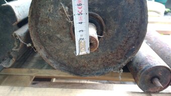 Napínací válce pro pásový dopravník - 6