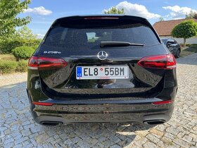 MERCEDES BENZ B250e AMG - 6