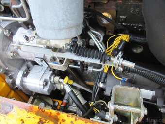 Kolový nakladač JCB 407 - - 6