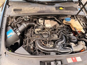 Audi A6 C6 - 6