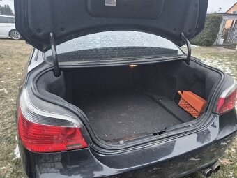 BMW E60 545I - 6