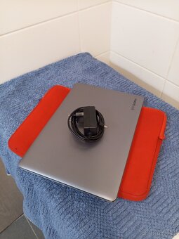 Umax VisionBook 13Wg FULL HD - 6