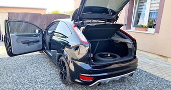 Ford Focus 2.5 ST - 6