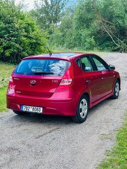 HYUNDAI i30 1.4 i, 115 TIS KM, 1 MAJITEL PO ROZVODECH A STK - 6