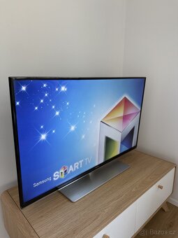 Samsung 40” 3D LED TV - 6