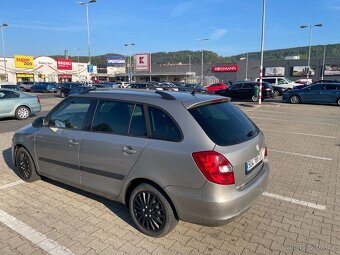 Škoda Fabia II combi 2009, 51kw - 6