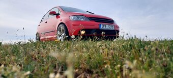 Wolkswagen Golf 1.9Tdi - 6