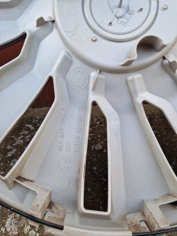 poklice skoda R16 kryty disku 16 škoda Poklice r16 - 6