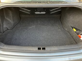 Audi A4 B5 Sedan 1.8 automat - 6