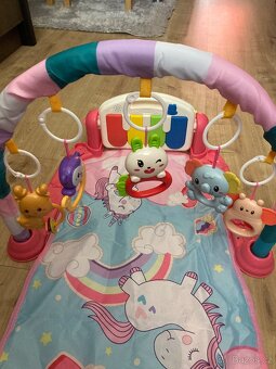 Hrací deka s klavírem - 6