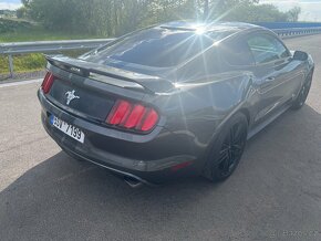 Ford Mustang 3,7 automat - 6