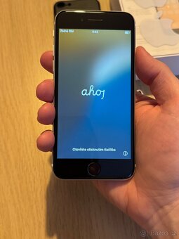 iPhone SE 2020 128GB bílý - 6