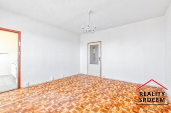 Pronájem družstevního bytu o velikosti 3+1+zasklená lodžie/6 - 6