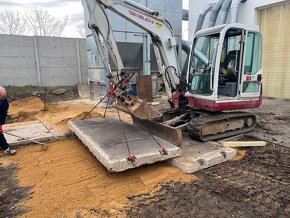 Takeuchi tb 135 - 6