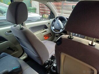 Ford Fusion - 6