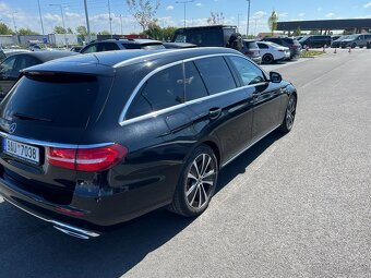 Mercedes E 220 D - 6